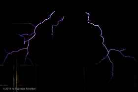 künstlicher Blitz